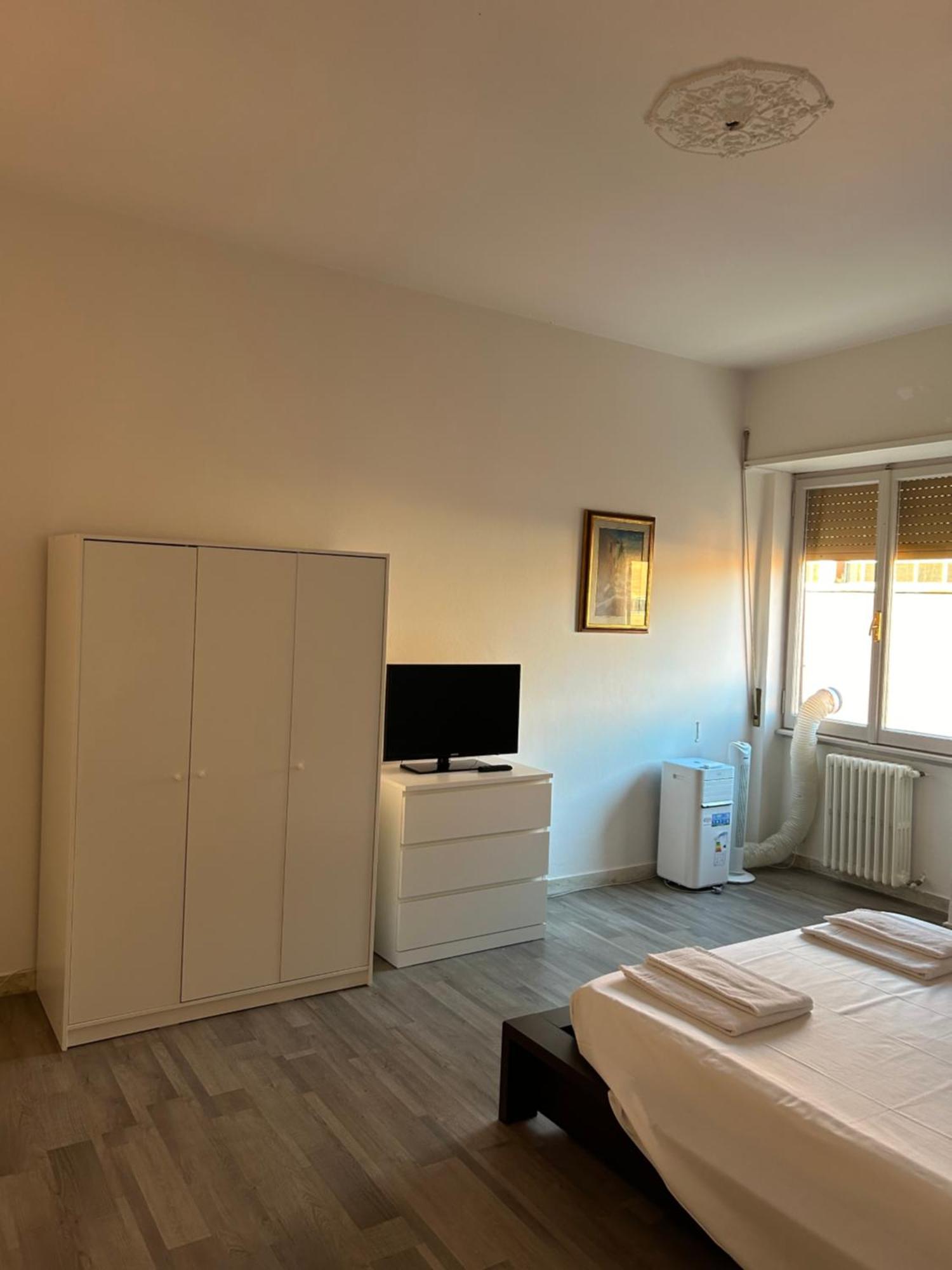 Apartamento Via Delle Ghiacciaie House